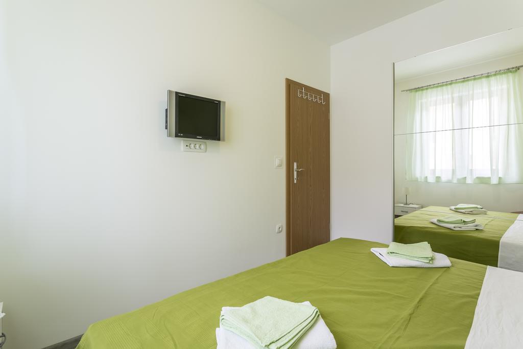 Sky Apartments โปดสตรานา ภายนอก รูปภาพ