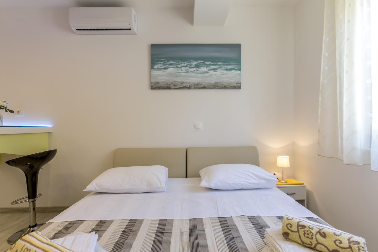 Sky Apartments โปดสตรานา ภายนอก รูปภาพ