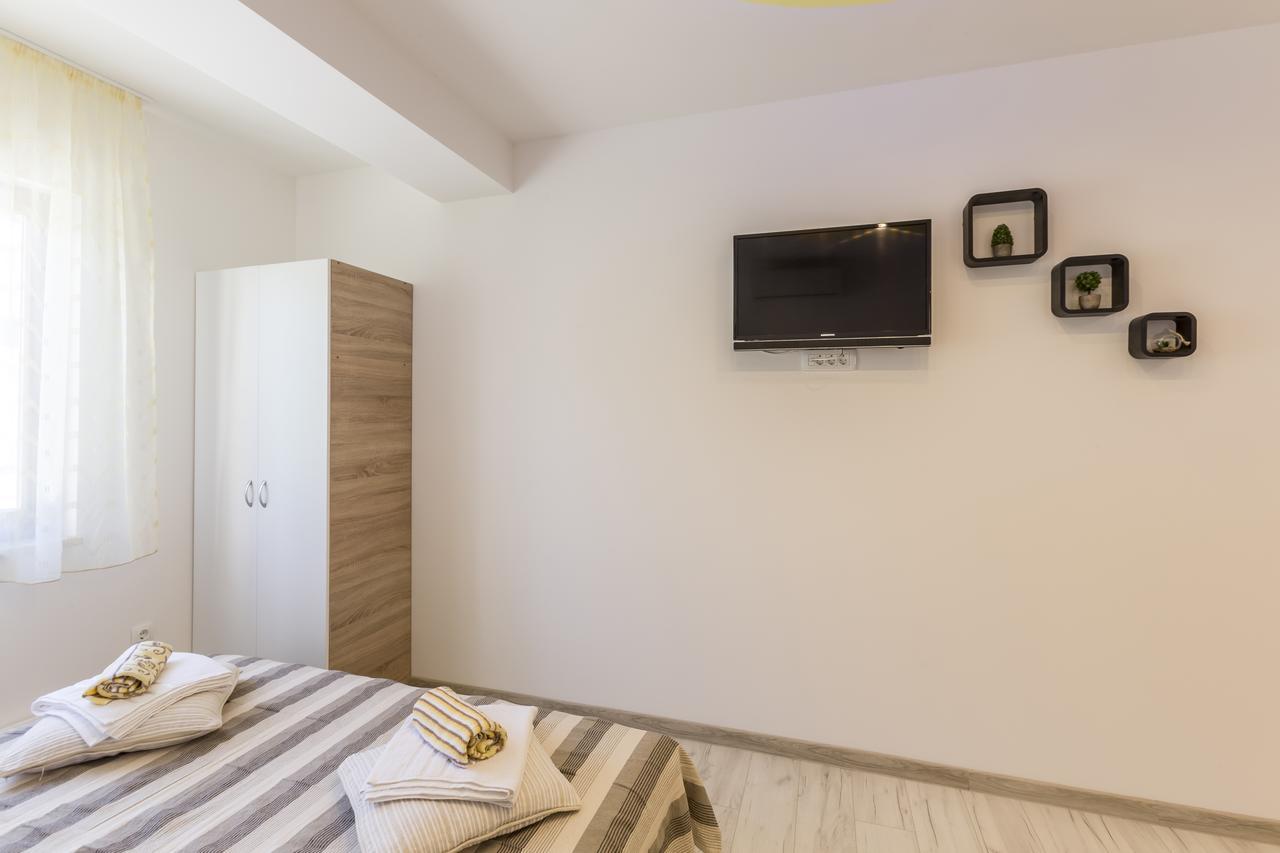 Sky Apartments โปดสตรานา ภายนอก รูปภาพ
